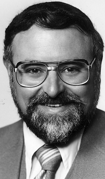 Strange evidence found in '77 on, near man's body